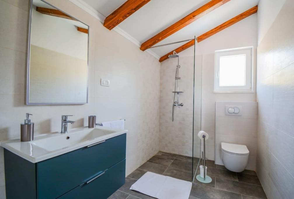 Villa With Amazing View And A Private Pool, Susnjar 1 Kruševo Esterno foto