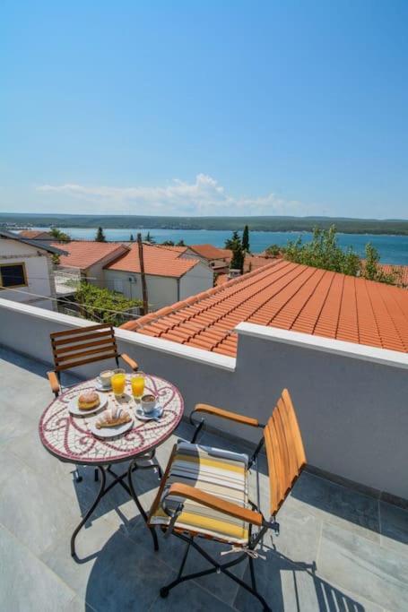 Villa With Amazing View And A Private Pool, Susnjar 1 Kruševo Esterno foto